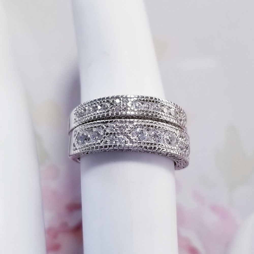 Bella Luce Pair of Stackable Bands SS Ring NWOT